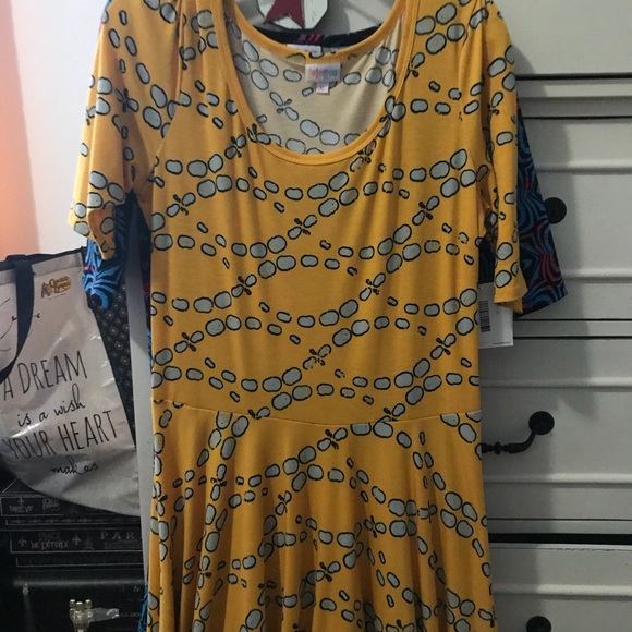 Lularoe Nicoles - Picture 3 of 3
